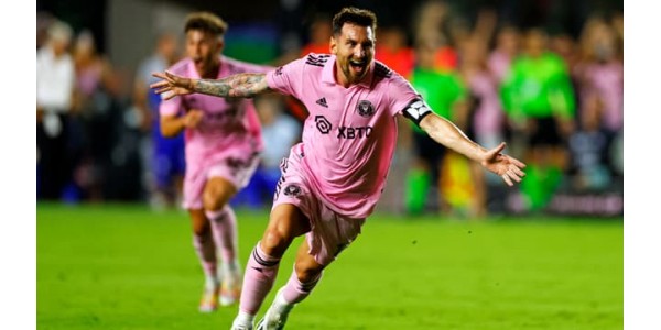 Lionel Messi marque son premier but à l'Inter Miami